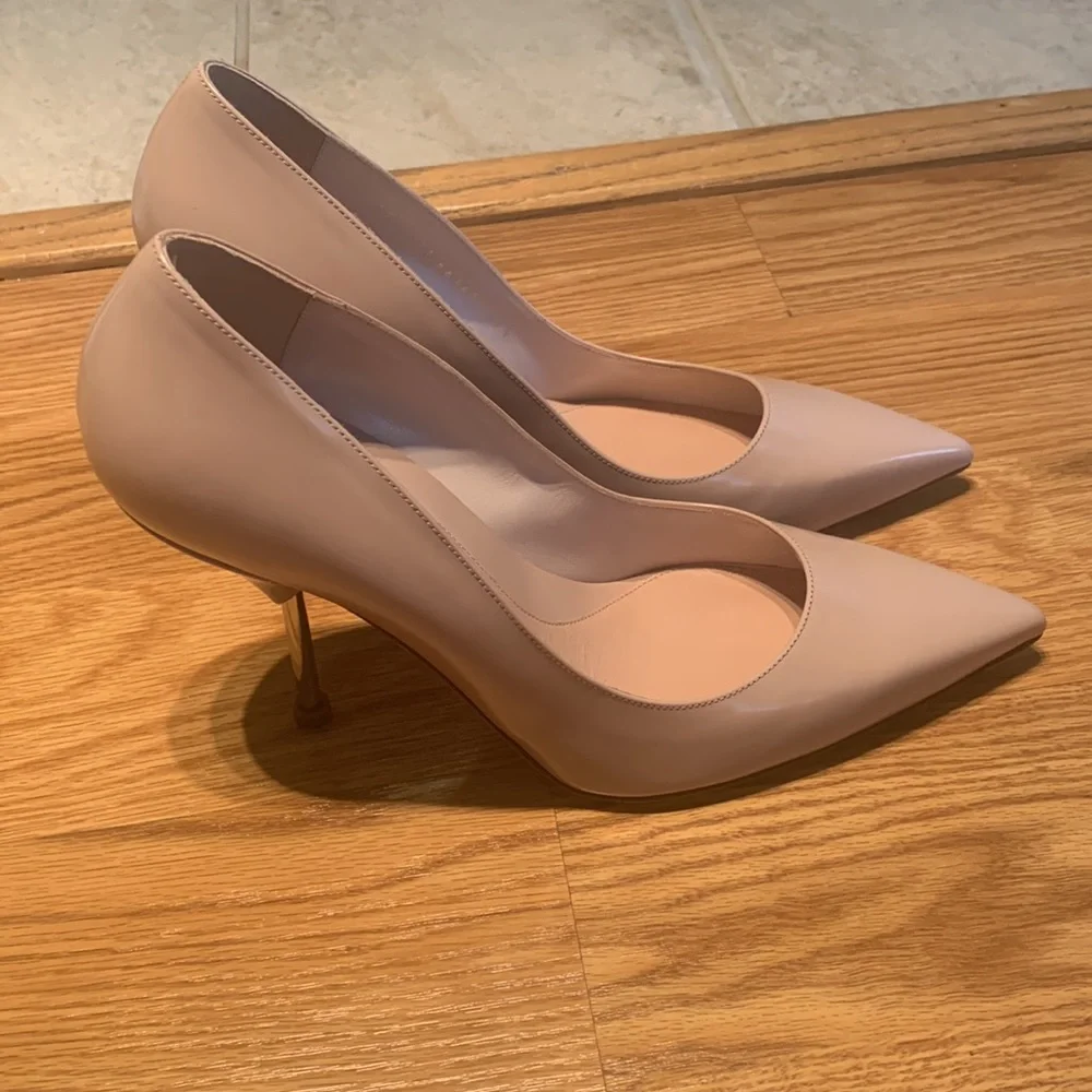 Alexander McQueen perfect sophisticate